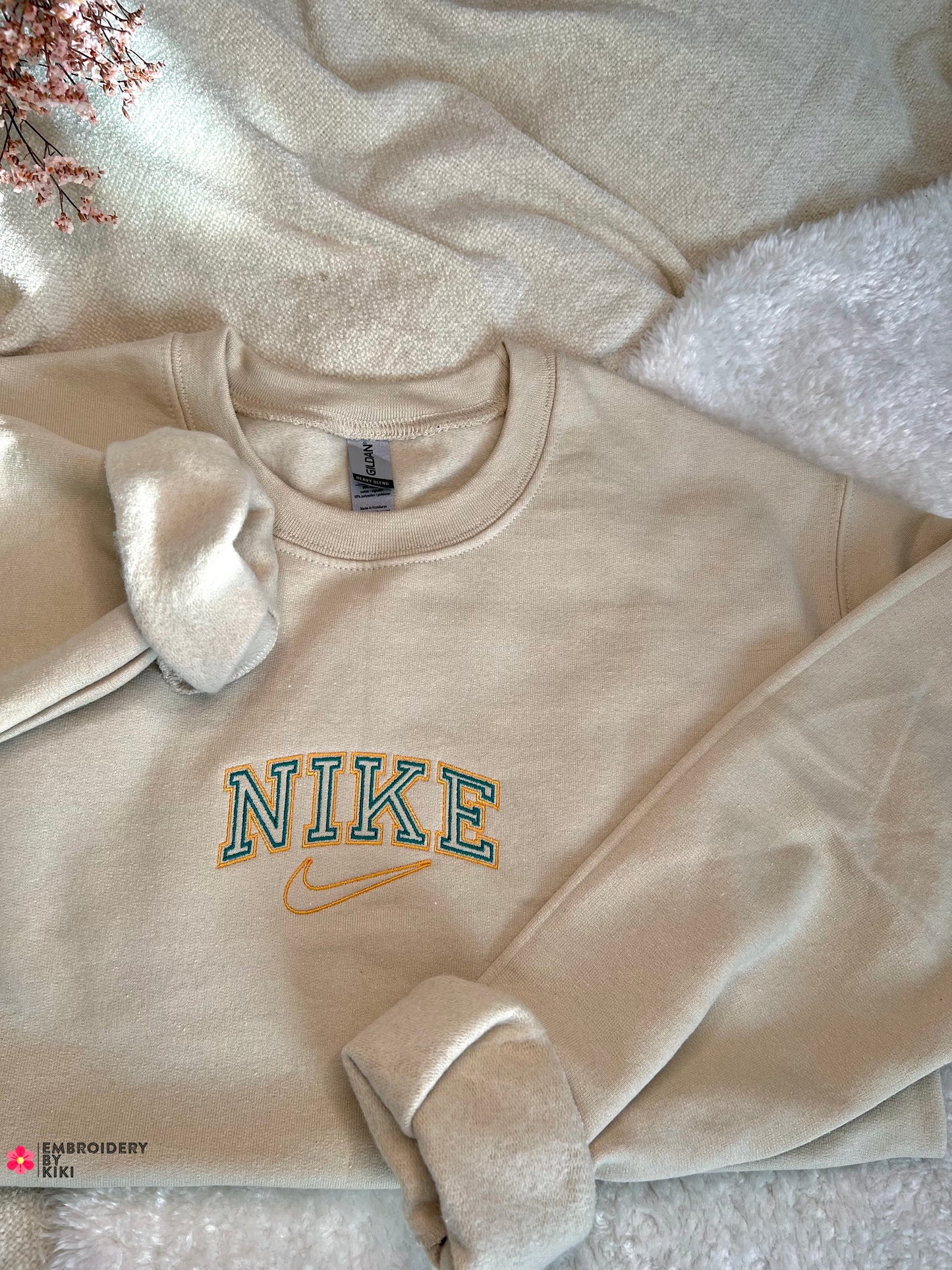 Nike sweatshirt